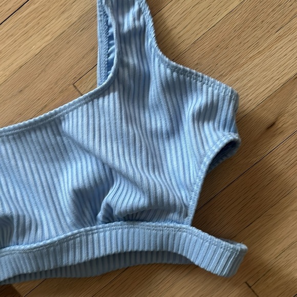 Forever 21 - Light Blue Ribbed Bikini Top - Size L - Picture 3 of 6